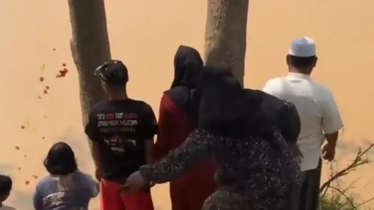 Mahasiswa UIN Jambi Ikut Latihan Kepempinan yang Peduli pada Lingkungan