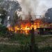 Diduga Korsleting Listrik, Dua Rumah di Arab Melayu Terbakar