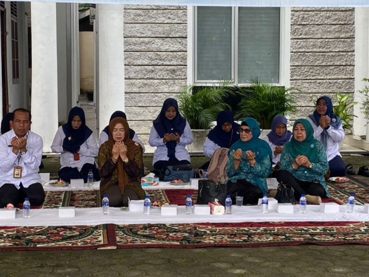 Hj. Hesti Haris Bersama Poltekkes Kemenkes Jambi Gelar Pojok Berkah untuk Tingkatkan Gizi Masyarakat