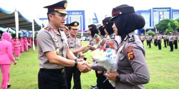 Ratusan Personel Polda Jambi Naik Pangkat, Kapolda Ingatkan Konsekuensi Tanggung Jawab