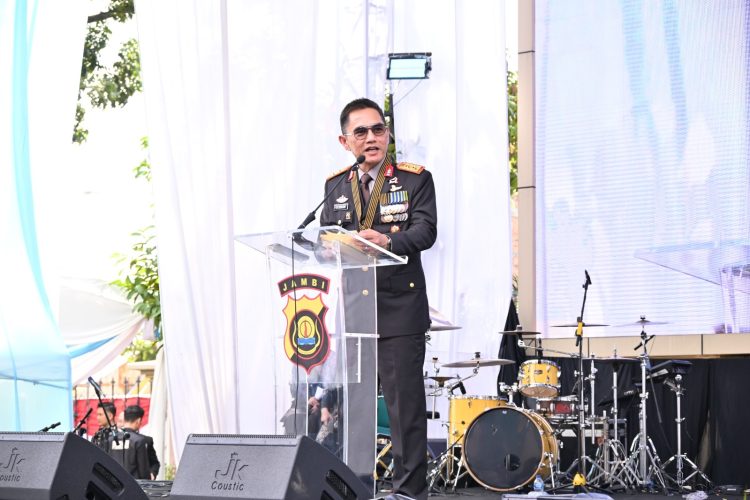 Kapolda Jambi Pimpin Upacara Hari Bhayangkara Ke-80, Teguhkan Komitmen “Polri untuk Masyarakat”