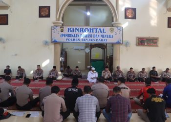 Tingkatkan Keimanan dan Profesionalisme, Polres Tanjung Jabung Barat Gelar Pembinaan Rohani dan Mental