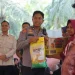 Polres Sarolangun Salurkan 130 Paket Sembako untuk Warga Terdampak Banjir di Mandiangin Timur