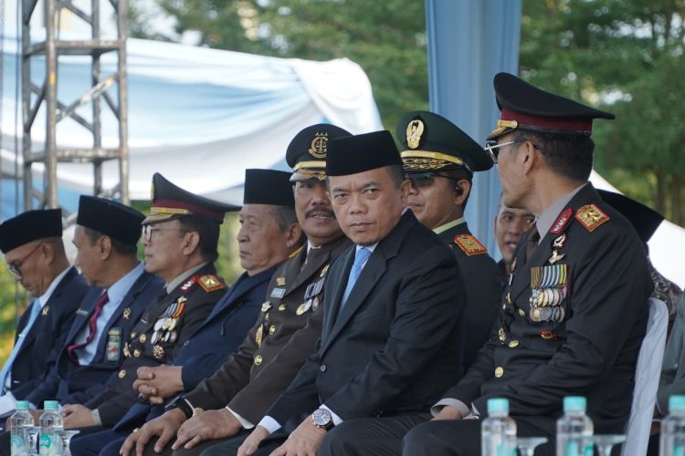 Gubernur Al Haris Hadiri Upacara Hari Bhayangkara ke-80, Apresiasi Pengabdian Polri untuk Bangsa dan Daerah