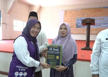 Hesti Haris Dorong Semangat Gerakan Metode Belajar 30 Menit Bisa Baca Al-Qur’an di Sungai Penuh