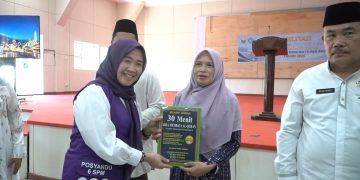 Hesti Haris Dorong Semangat Gerakan Metode Belajar 30 Menit Bisa Baca Al-Qur’an di Sungai Penuh