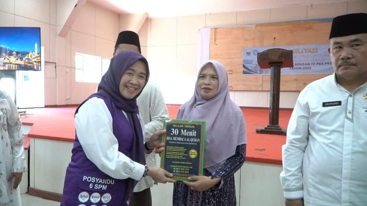 Hesti Haris Dorong Semangat Gerakan Metode Belajar 30 Menit Bisa Baca Al-Qur’an di Sungai Penuh