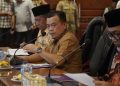 Gubernur Al Haris Pimpin Rapat Evaluasi Perkembangan Pelaksanaan Kegiatan Pembangunan Triwulan II TA 2026