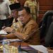 Gubernur Al Haris Pimpin Rapat Evaluasi Perkembangan Pelaksanaan Kegiatan Pembangunan Triwulan II TA 2026