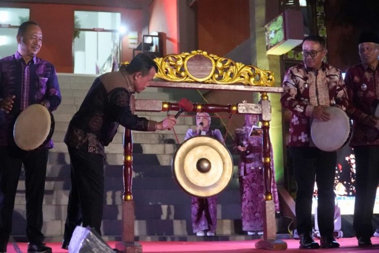 Gubernur Al Haris Hadiri Panen Raya TNI di Desa Kota Baru Geragai, Dukung Ketahanan Pangan