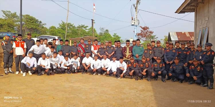 Semarak HUT RI ke-81, Bhabinkamtibmas Polsek Merlung Hadiri Senam dan Lomba PKK Bersama Warga