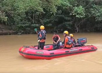 Nenek Zaimah Hanyut Terseret Arus Deras Saat Mandi di Sungai Nalo Tantan