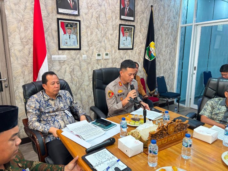 Hadiri Rapat Tim Terpadu, Kapolres Muaro Jambi Dorong Penyelesaian Permasalahan PT SATU Secara Dialogis