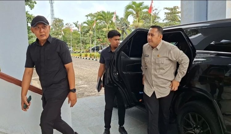 Bahas KUA-PPAS 2027, Bupati M Syukur Larang Kepala OPD Lakukan Perjalanan Dinas