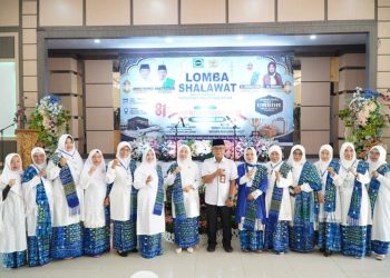 Ketua TP PKK Provinsi Jambi Hj. Hesti Haris Hadiri Pembukaan Lomba Shalawat dan HUT RI ke-81