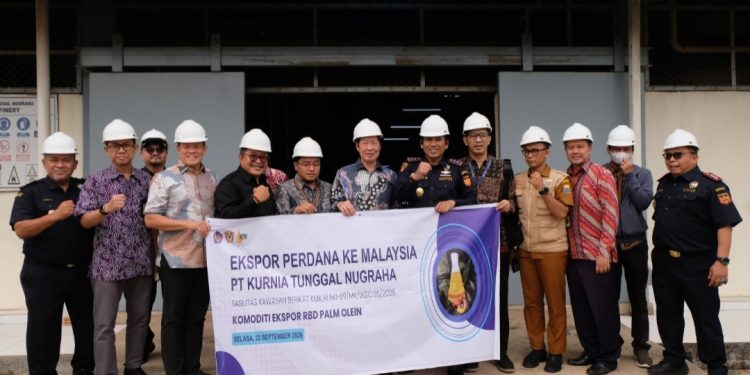 Bea Cukai Jambi Dukung Ekspor Perdana PT Kurnia Tunggal Nugraha Pasca Memperoleh Fasilitas Kawasan Berikat
