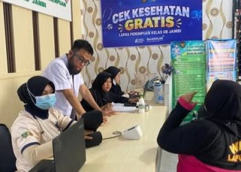 Jaga Kesehatan, Warga Binaan Rutin Cek Kesehatan Di Klinik Lapas Perempuan Jambi