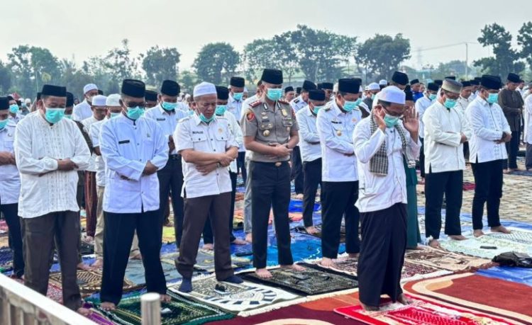 Wakapolres Tanjab Barat Hadiri Salat Istisqa, Munajat Bersama Mohon Hujan dan Keberkahan