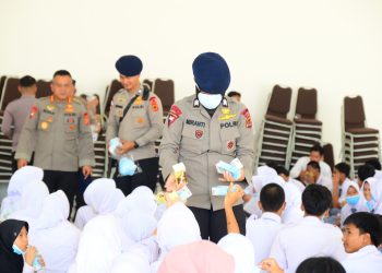 Cegah Karhutla, Satbinmas Polres Tanjab Barat Sambangi Warga Desa Bramitam Raya