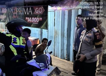 Respons Cepat Call Center 110, Polres Tanjab Barat Amankan ODGJ Diduga Rusak Barang Warga