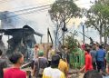 Satbrimob Polda Jambi Kerahkan 30 Personel Tangani Karhutla di Betara Tanjab Barat