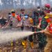 Gubernur Al Haris Bersama Pangdam TIB Turun ke Kawasan Gambut Londerang Padamkan Karhutla
