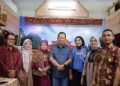 Bupati Muaro Jambi Kunjungi Stand Pameran Kriyanusa 2026 Dekranasda Kabupaten Muaro Jambi di Jakarta