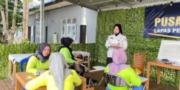 Lapas Perempuan Kelas IIB Jambi Laksanakan Kegiatan KBM Paket C untuk Warga Binaan