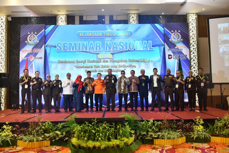Kejati Jambi Gelar Seminar Nasional, Bahas Ketahan Energi Nasional dan Penegakan Hukum Migas