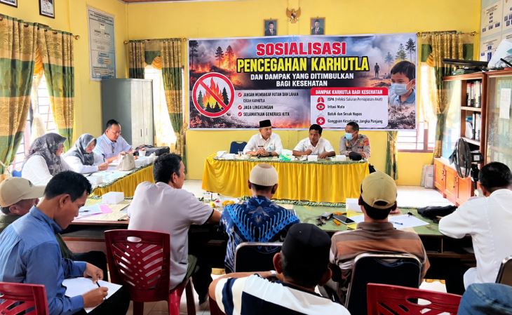 Hadiri Musrenbang Sungai Nibung, Bhabinkamtibmas Ajak Warga Bersama Cegah Karhutla