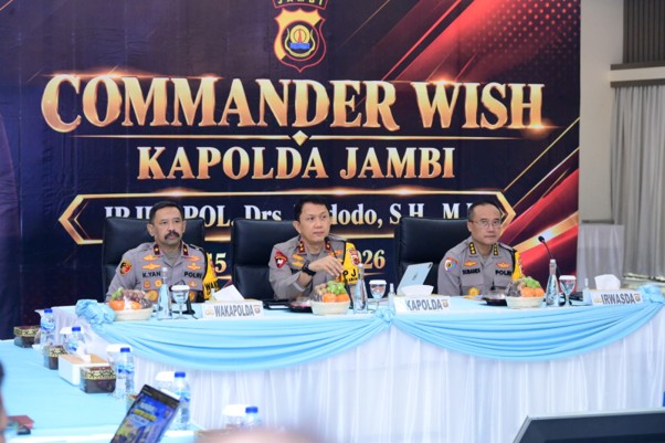 Kapolda Jambi Sampaikan Commander Wish, Tekankan Pelayanan Publik dan Penegakan Hukum Berkeadilan