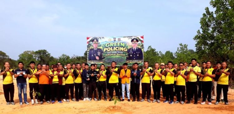 Polres Batang Hari Tanam 130 Pohon Lewat Program Green Policing, Wujudkan Komitmen Polri Peduli Lingkungan