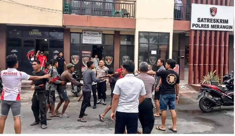 8 Orang SAD Serang Polres Merangin Pakai Sajam dan Senpi, Kapolda Jambi Sebut Berkaitan dengan PETI